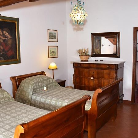Relais Mastro Cinghiale Bed & Breakfast Paciano ภายนอก รูปภาพ